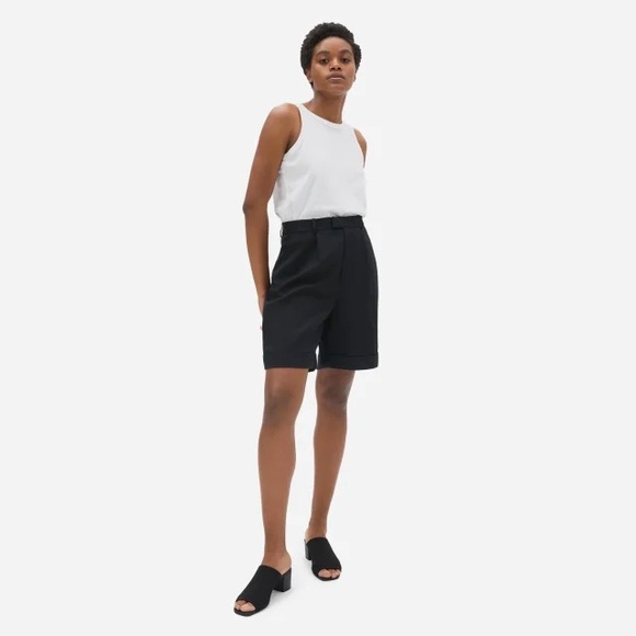 EVERLANE NWT The Put-Together Pleat Short *Black 4 - Picture 3 of 6